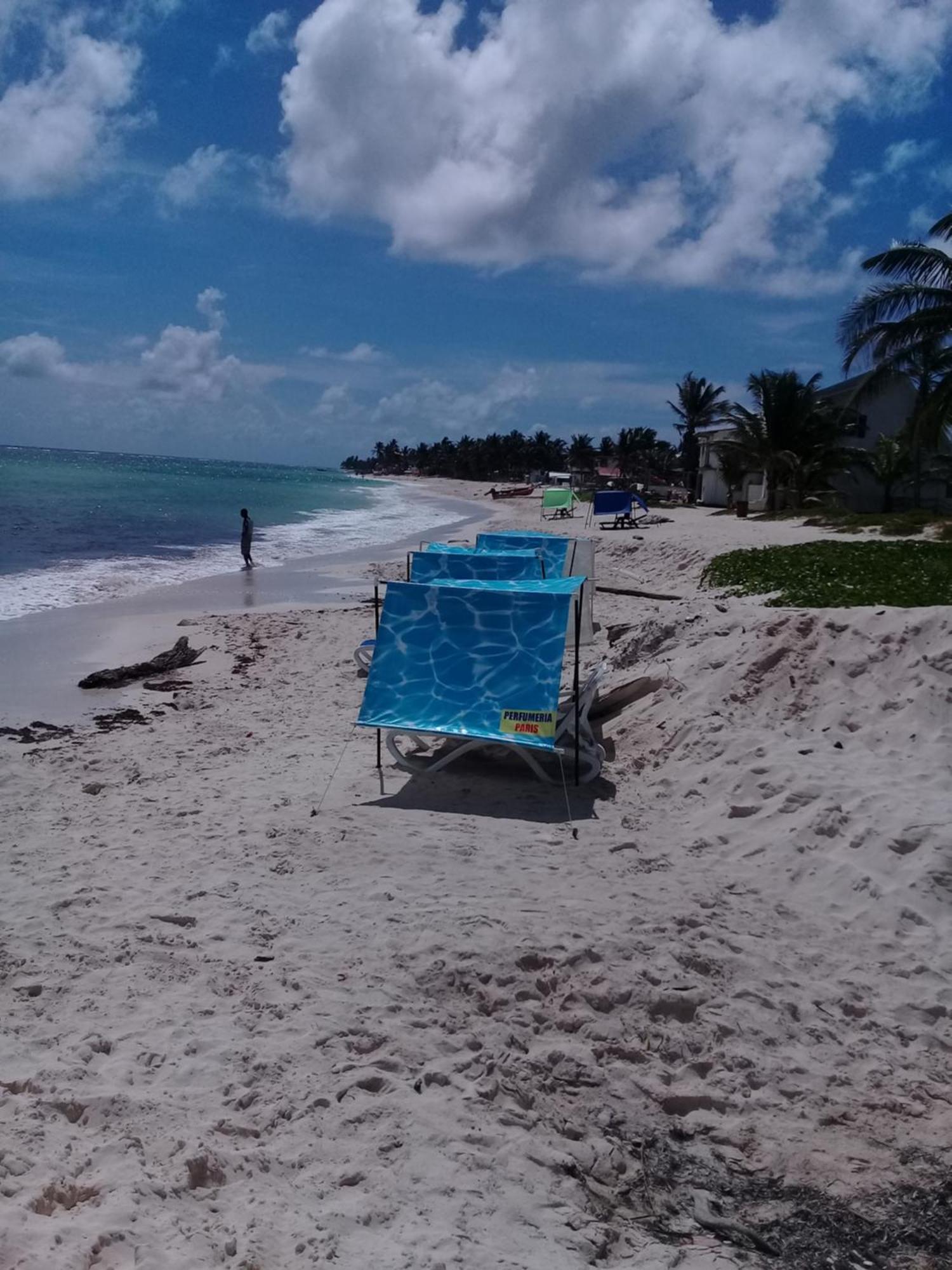 Victoria'S Gennie Bay Village Hostal San Andrés 外观 照片