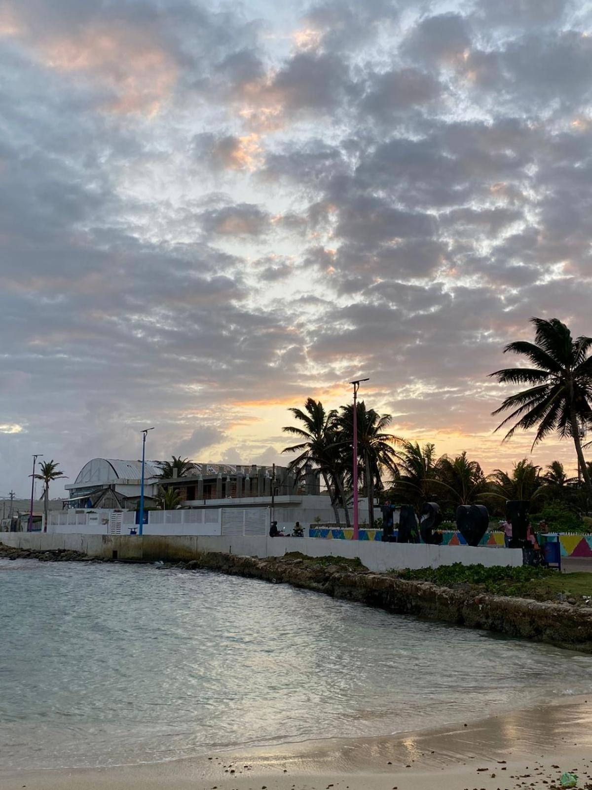 Victoria'S Gennie Bay Village Hostal San Andrés 外观 照片