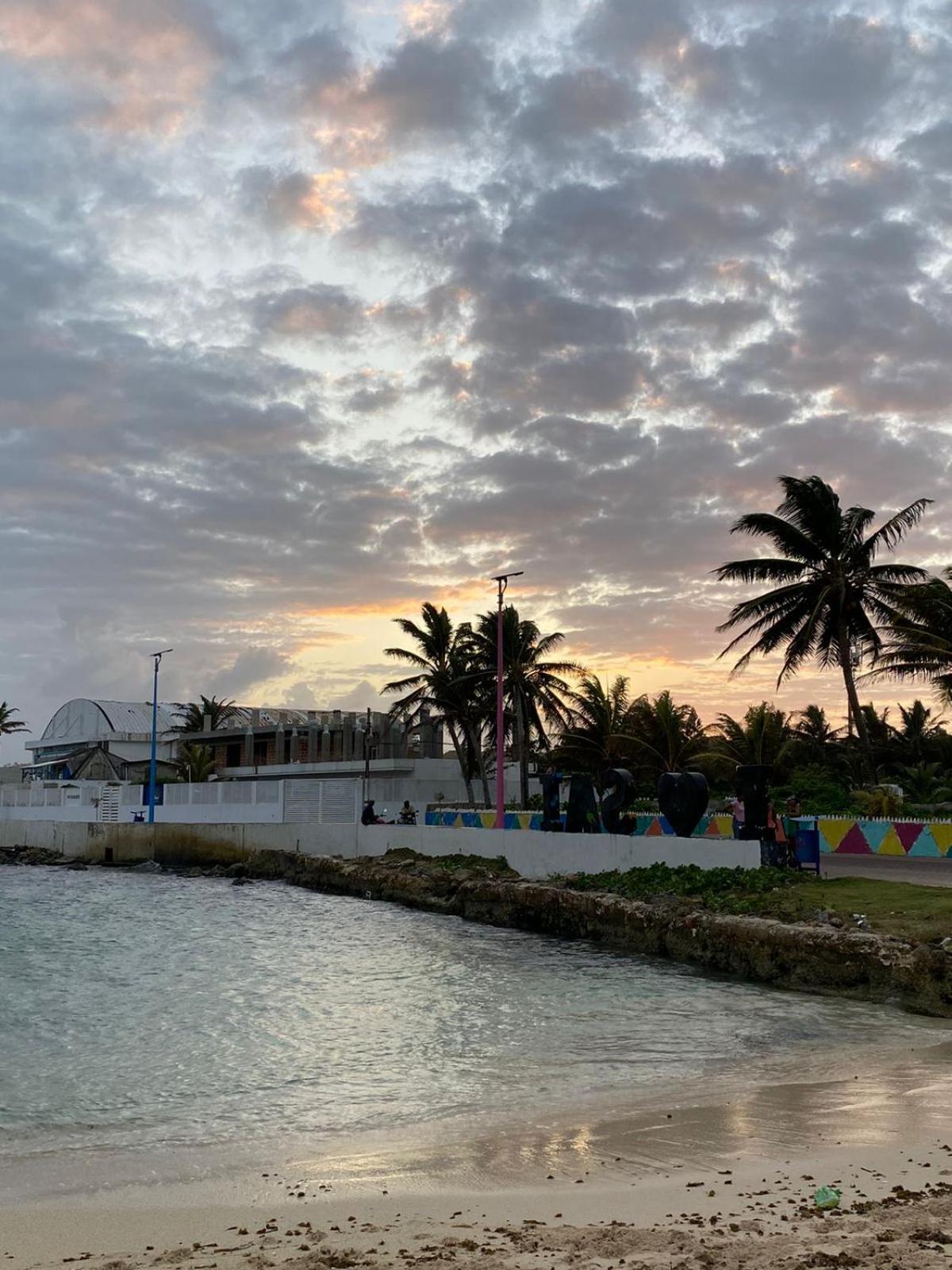 Victoria'S Gennie Bay Village Hostal San Andrés 外观 照片