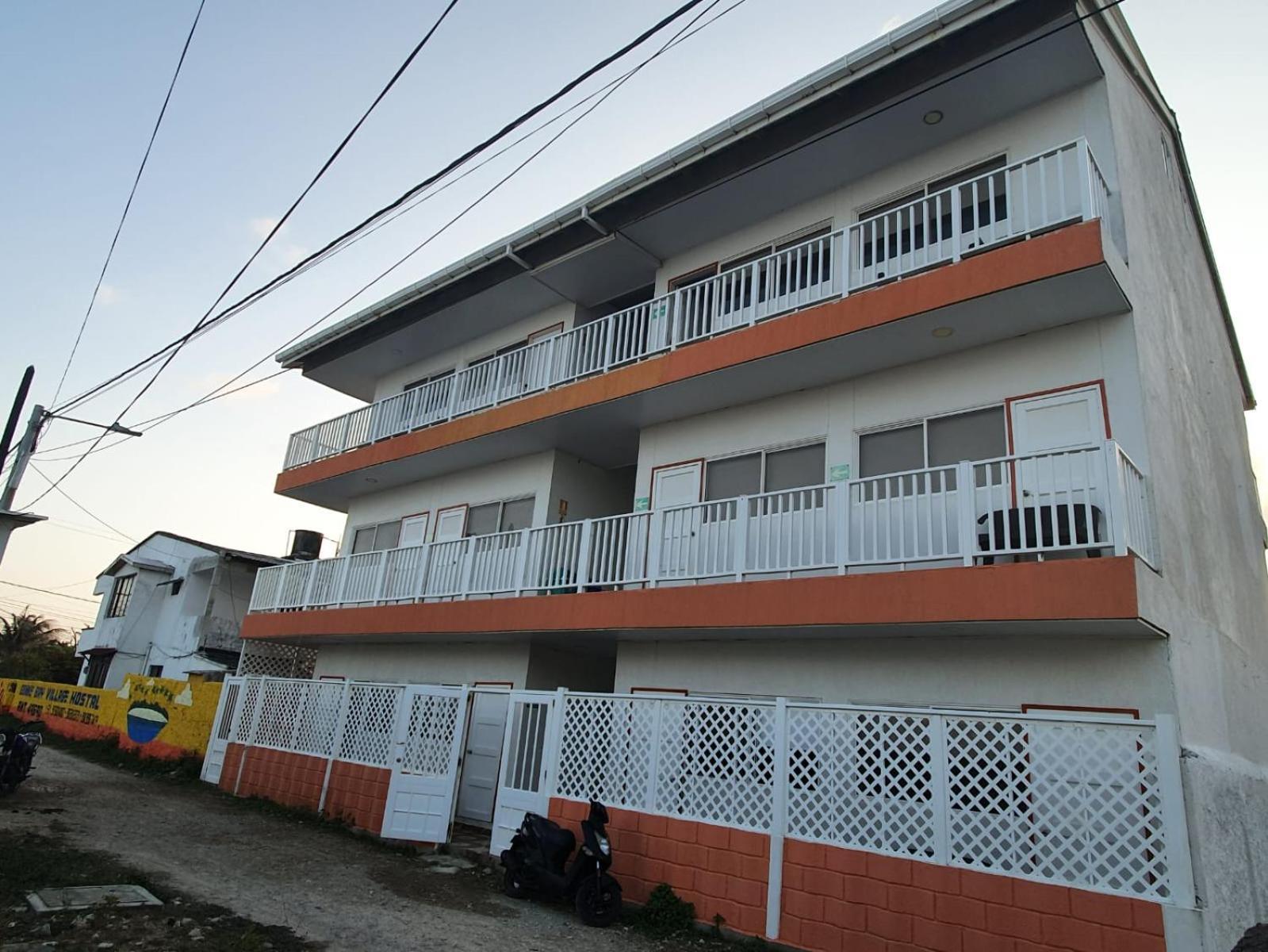 Victoria'S Gennie Bay Village Hostal San Andrés 外观 照片
