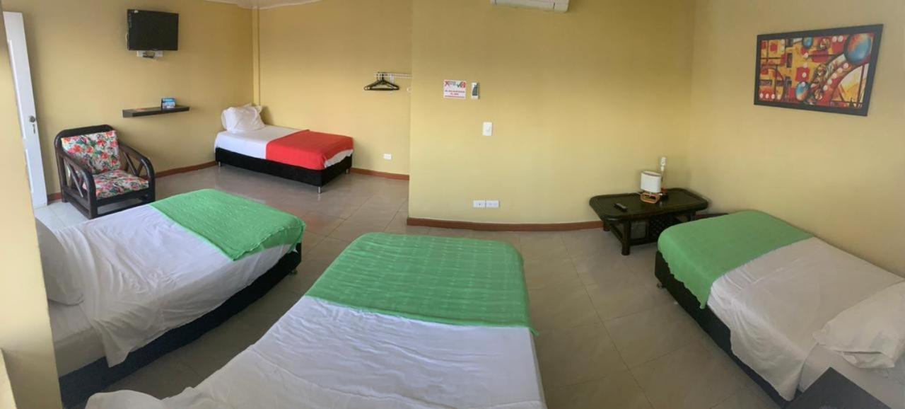 Victoria'S Gennie Bay Village Hostal San Andrés 外观 照片