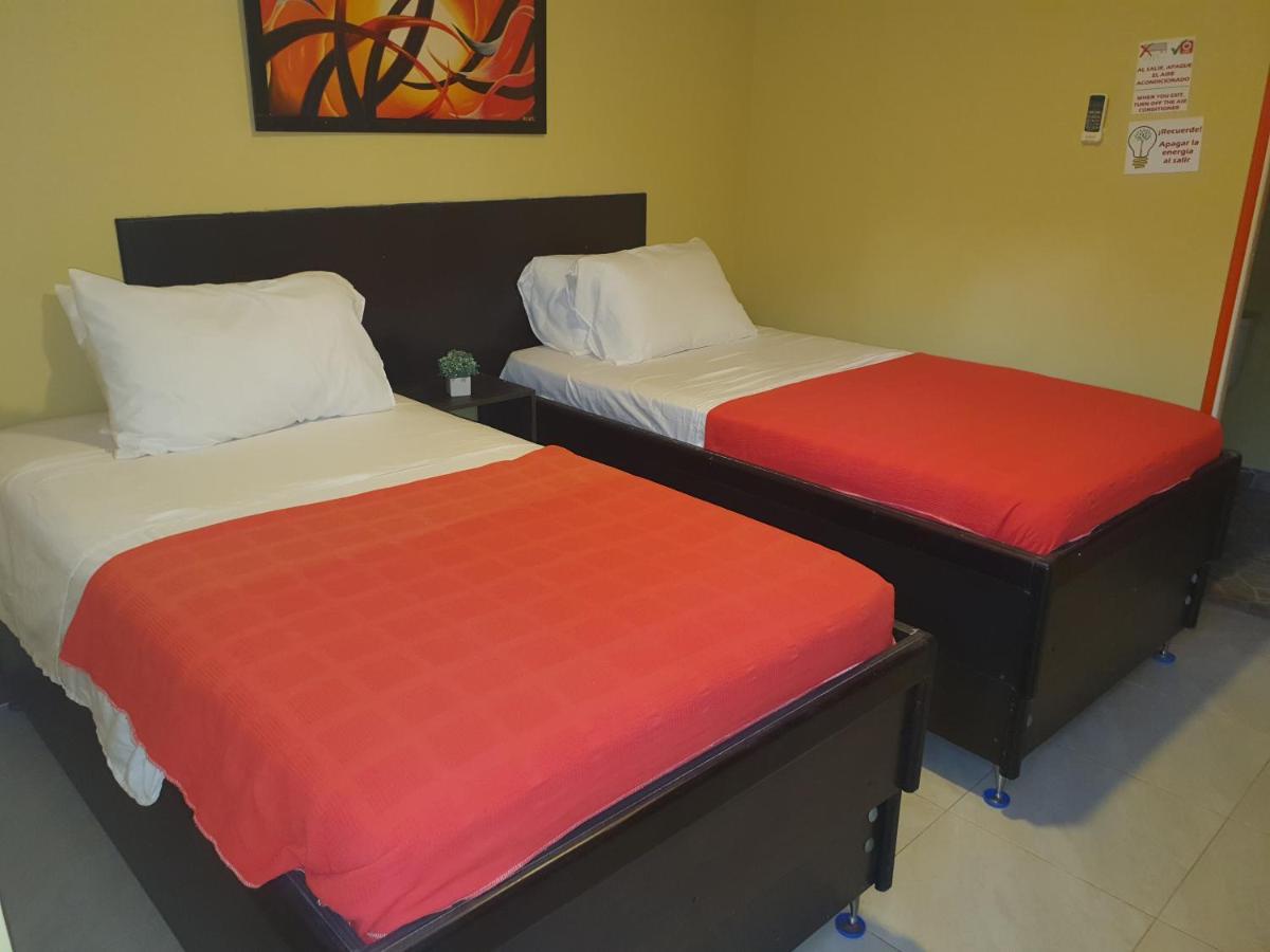 Victoria'S Gennie Bay Village Hostal San Andrés 外观 照片
