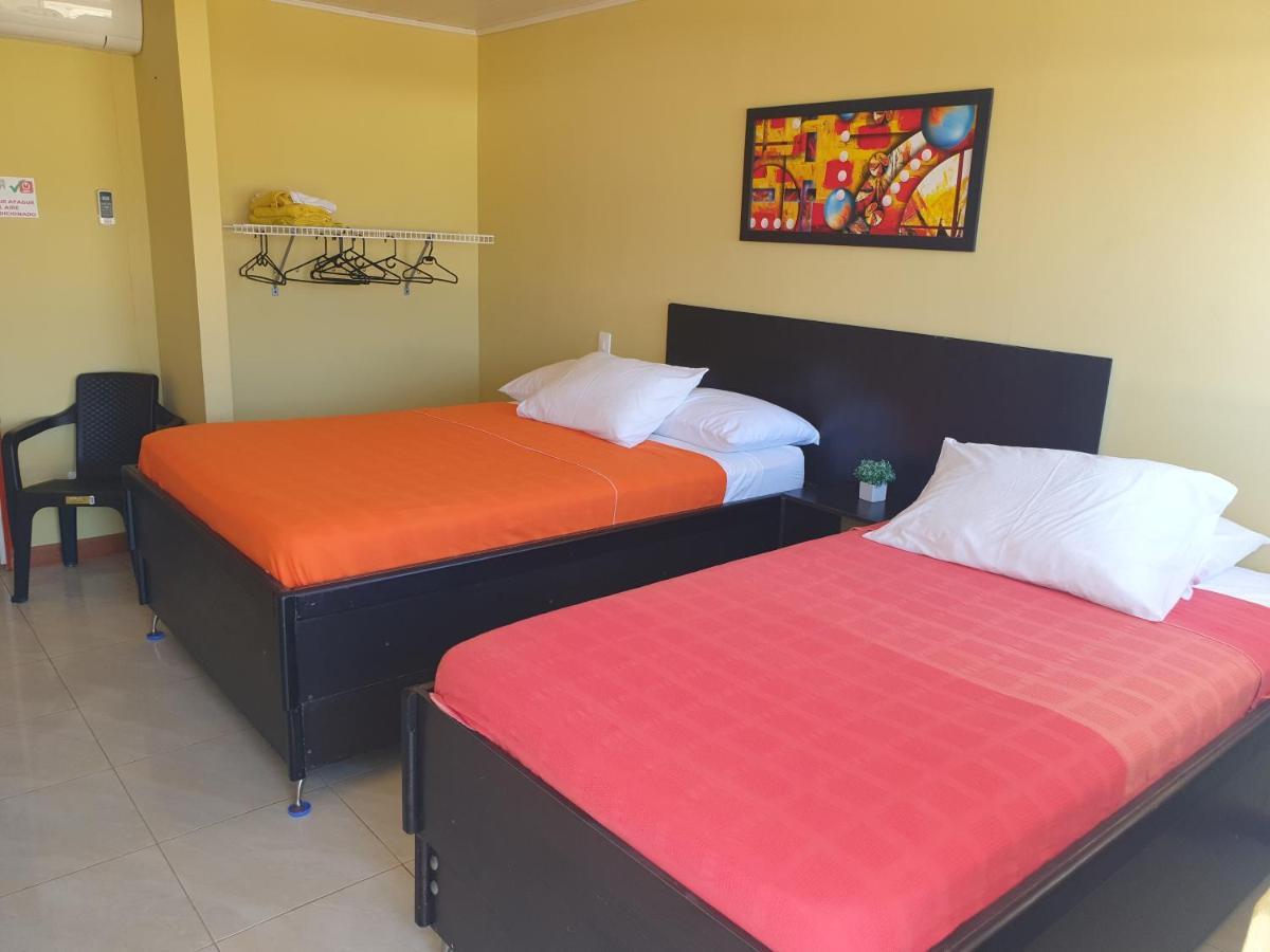 Victoria'S Gennie Bay Village Hostal San Andrés 外观 照片